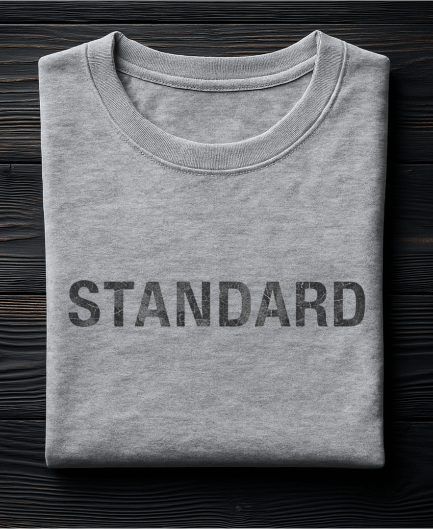 Celéveré Standard Minimal Premium T-Shirt