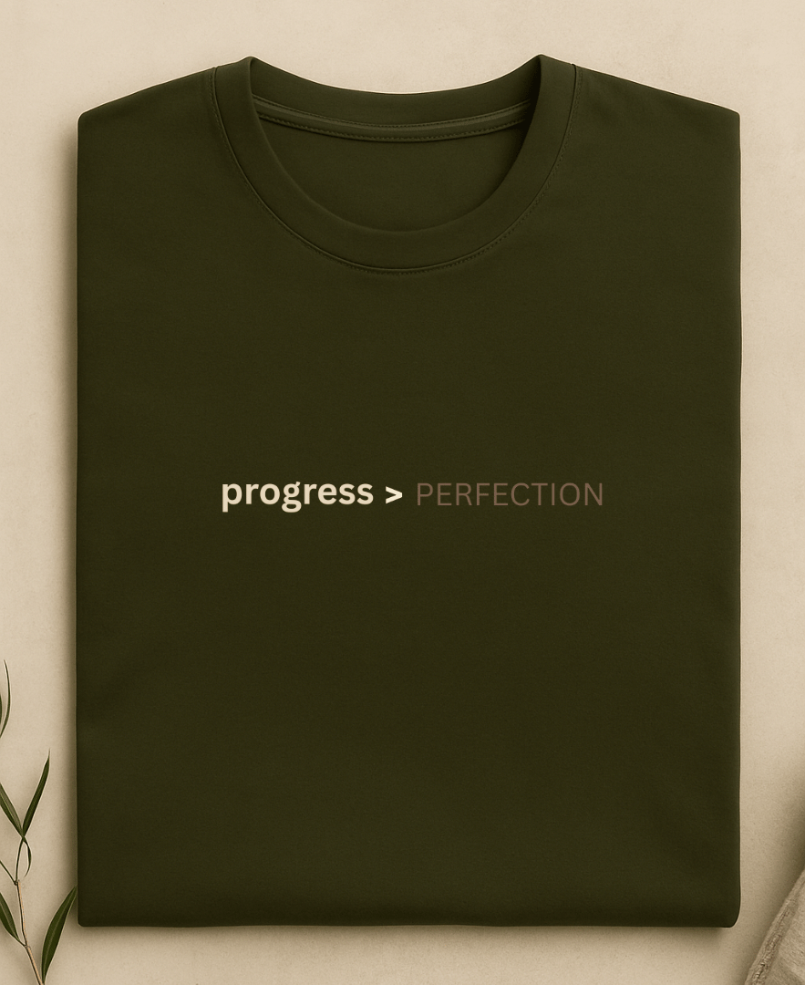 Celéveré Signature Series : Progress Olive Green Crew T-Shirt